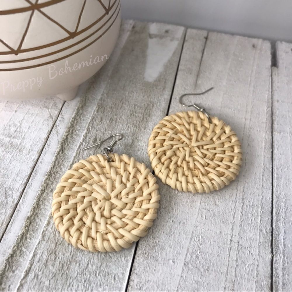 Rattan dangles  
